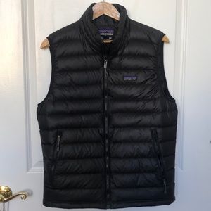 Men’s Patagonia down vest